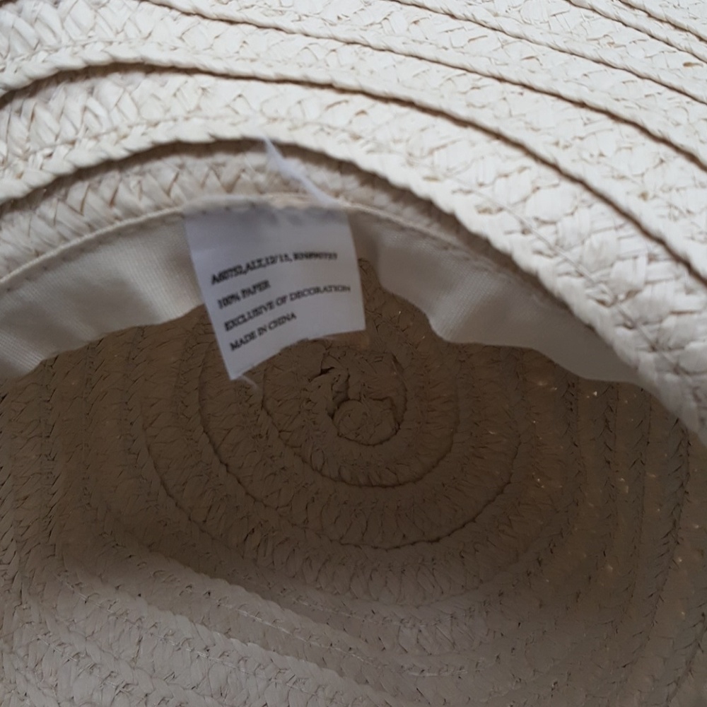 Woman hat - Picture 2 of 3